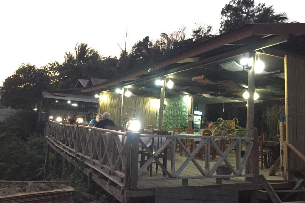Bkc Villa Pakbeng Exterior photo